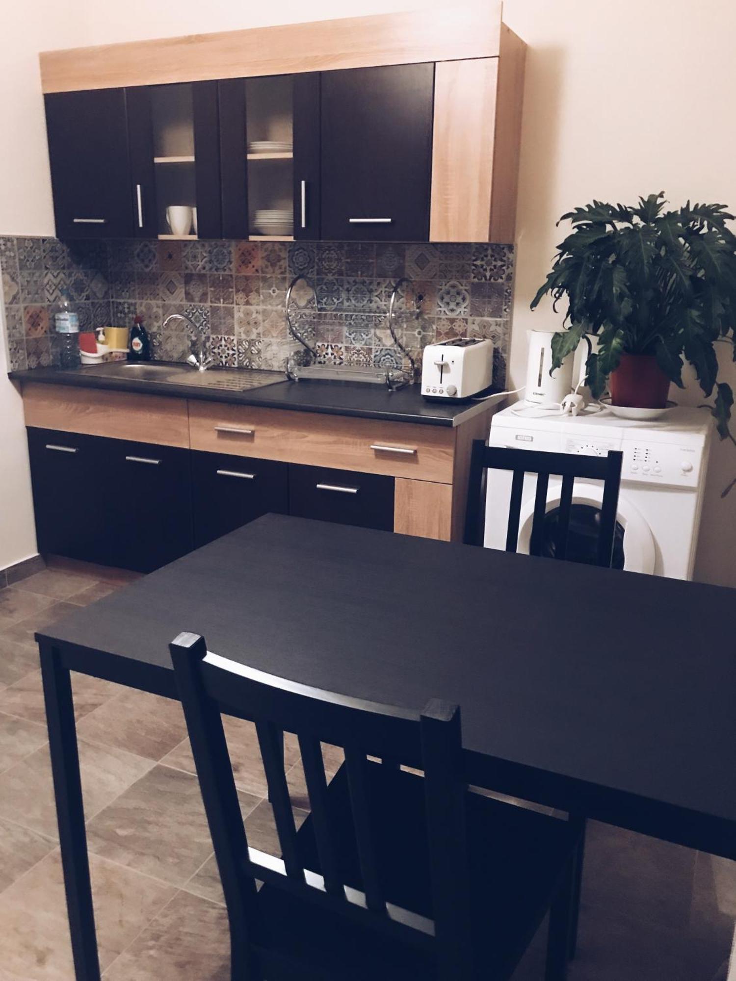 Studio In Heart Of Лимасол Екстериор снимка